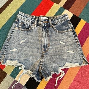 Never worn Zara high waist Jean shorts